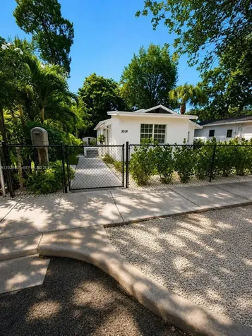5519 NW 4th Avenue Miami FL 33127