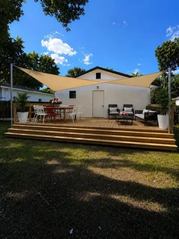 5519 NW 4th Avenue Miami FL 33127