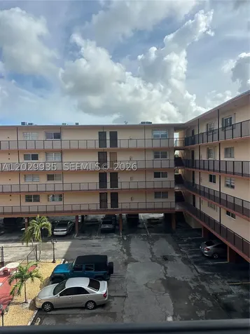 Hialeah FL 33014