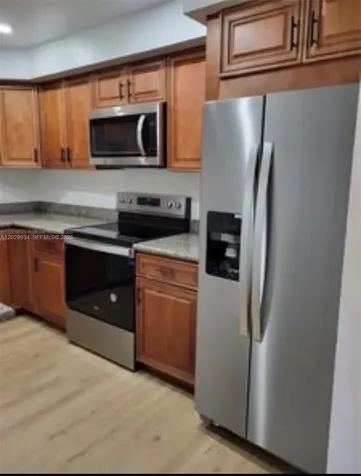 733 SE 1st Way Deerfield Beach FL 33441
