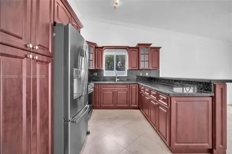 15715 SW 76th Terrace Miami FL 33193