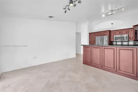 15715 SW 76th Terrace Miami FL 33193