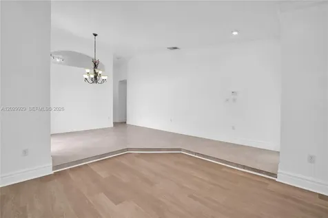 15715 SW 76th Terrace Miami FL 33193