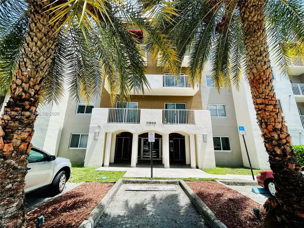 11040 SW 196th Street Cutler Bay FL 33157