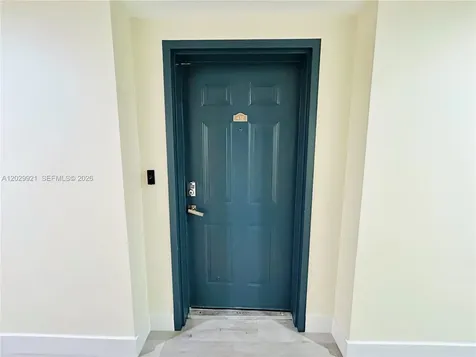 11040 SW 196th Street Cutler Bay FL 33157