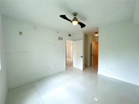 11040 SW 196th Street Cutler Bay FL 33157