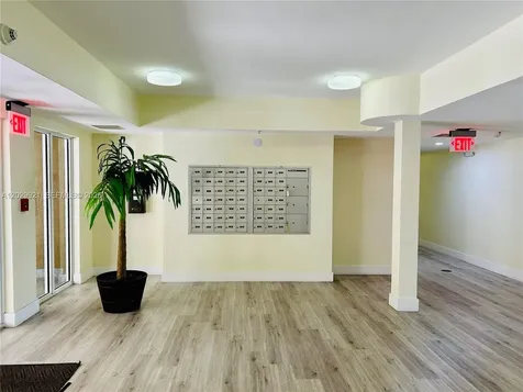 11040 SW 196th Street Cutler Bay FL 33157