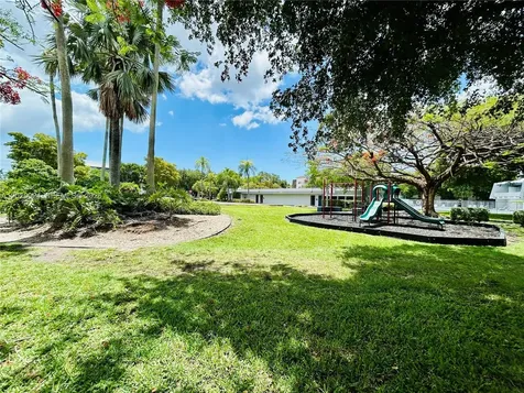 11040 SW 196th Street Cutler Bay FL 33157
