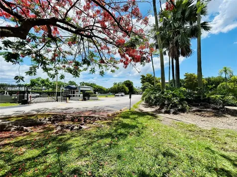 11040 SW 196th Street Cutler Bay FL 33157