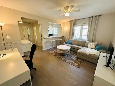 260 Euclid Avenue Miami Beach FL 33139