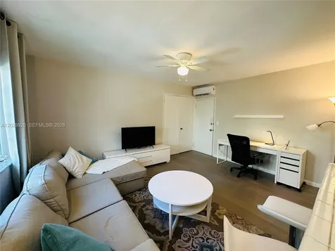 260 Euclid Avenue Miami Beach FL 33139