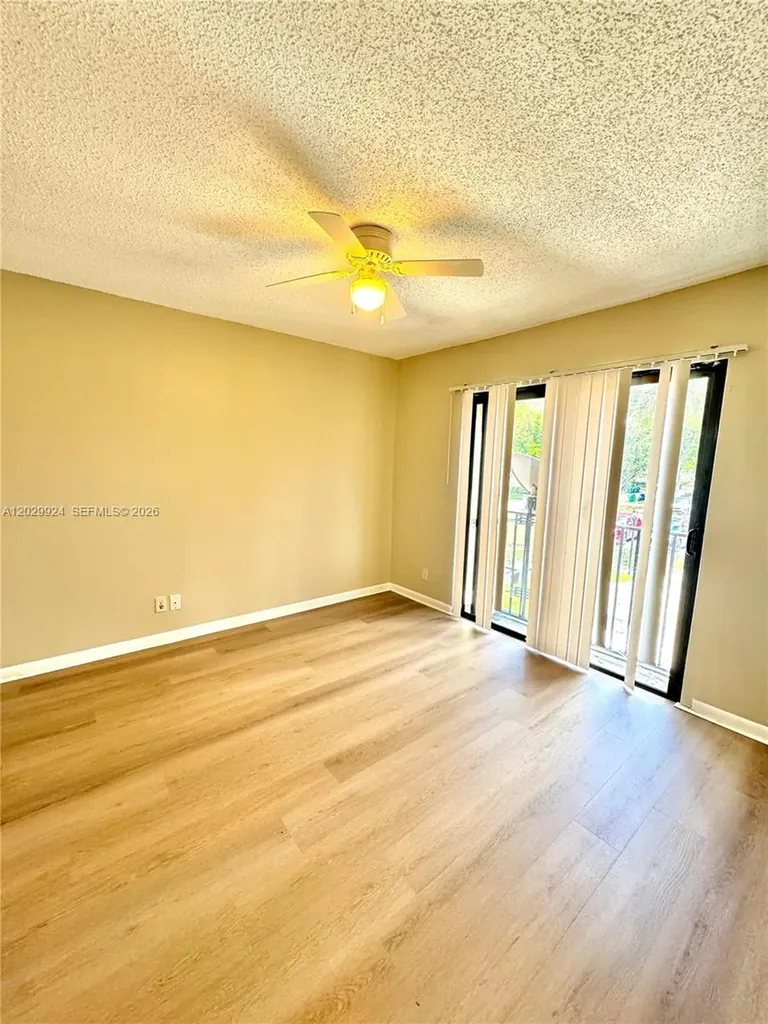 4240 NW 114th Terrace Coral Springs FL 33065