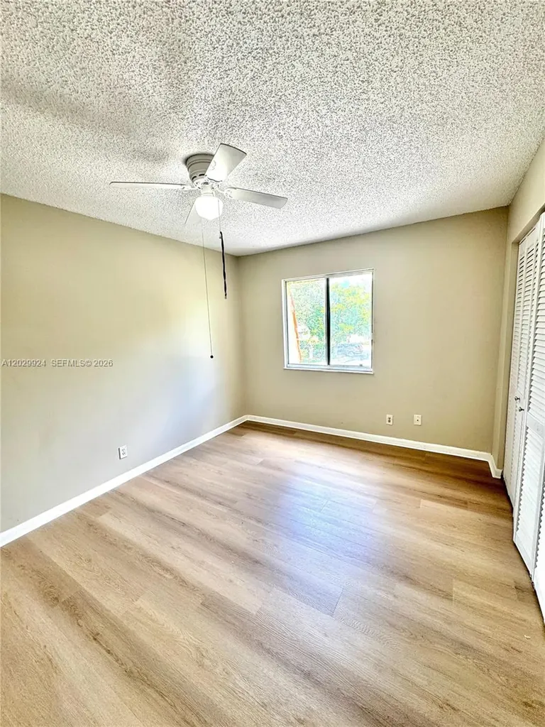 4240 NW 114th Terrace Coral Springs FL 33065