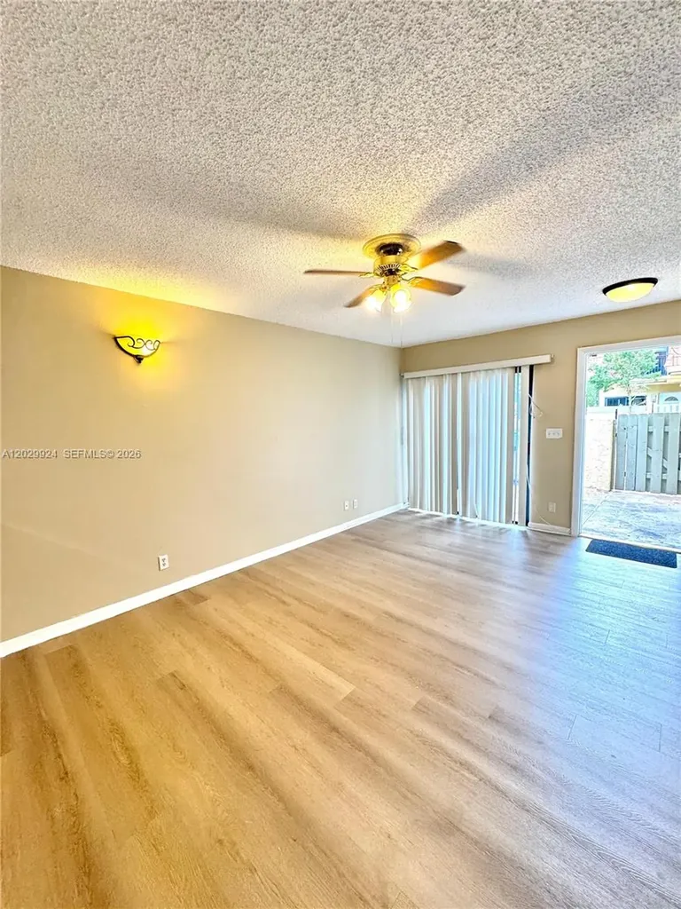 4240 NW 114th Terrace Coral Springs FL 33065