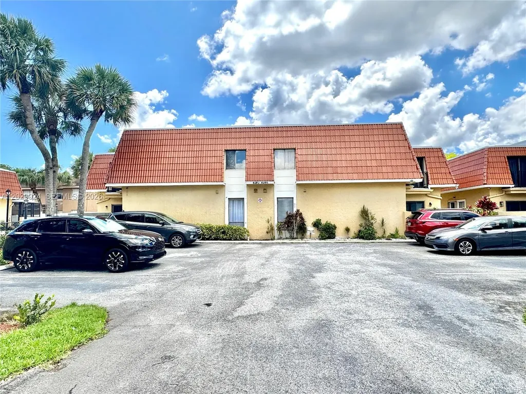 4240 NW 114th Terrace Coral Springs FL 33065