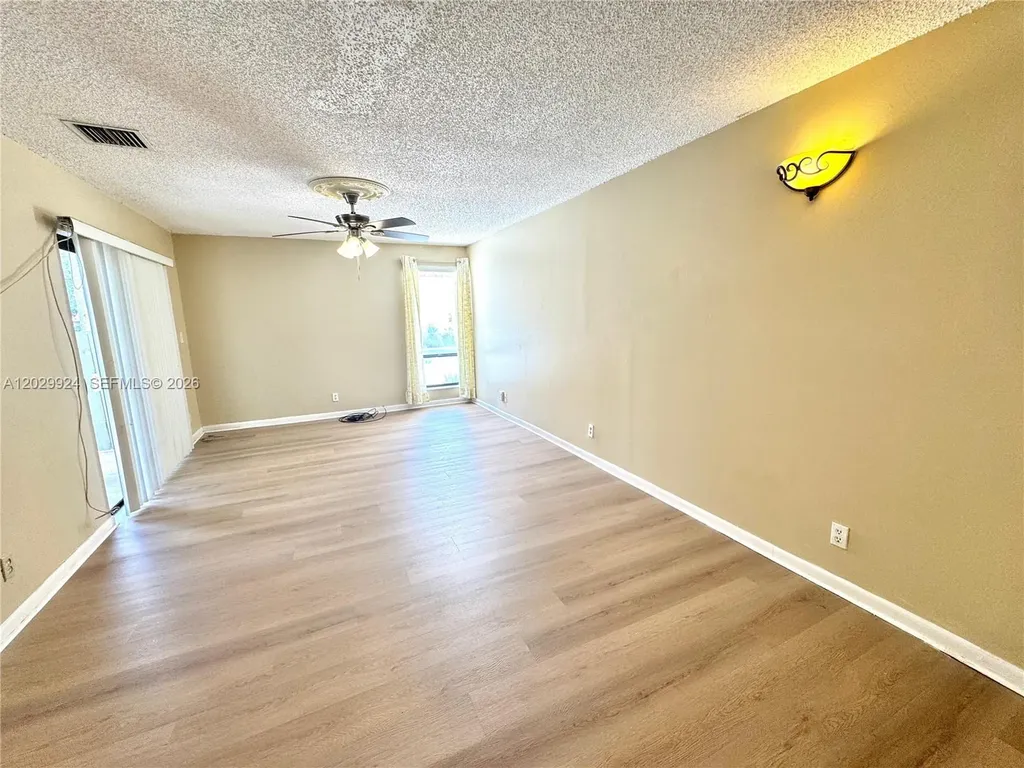 4240 NW 114th Terrace Coral Springs FL 33065