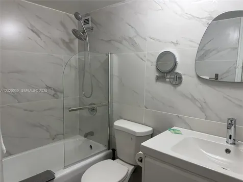 5445 Collins Avenue Miami Beach FL 33140