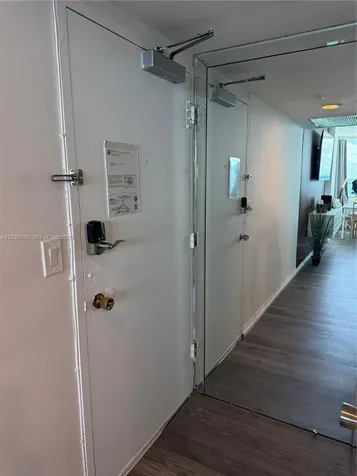 5445 Collins Avenue Miami Beach FL 33140
