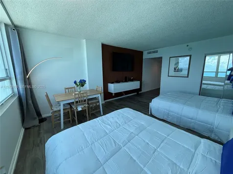 5445 Collins Avenue Miami Beach FL 33140