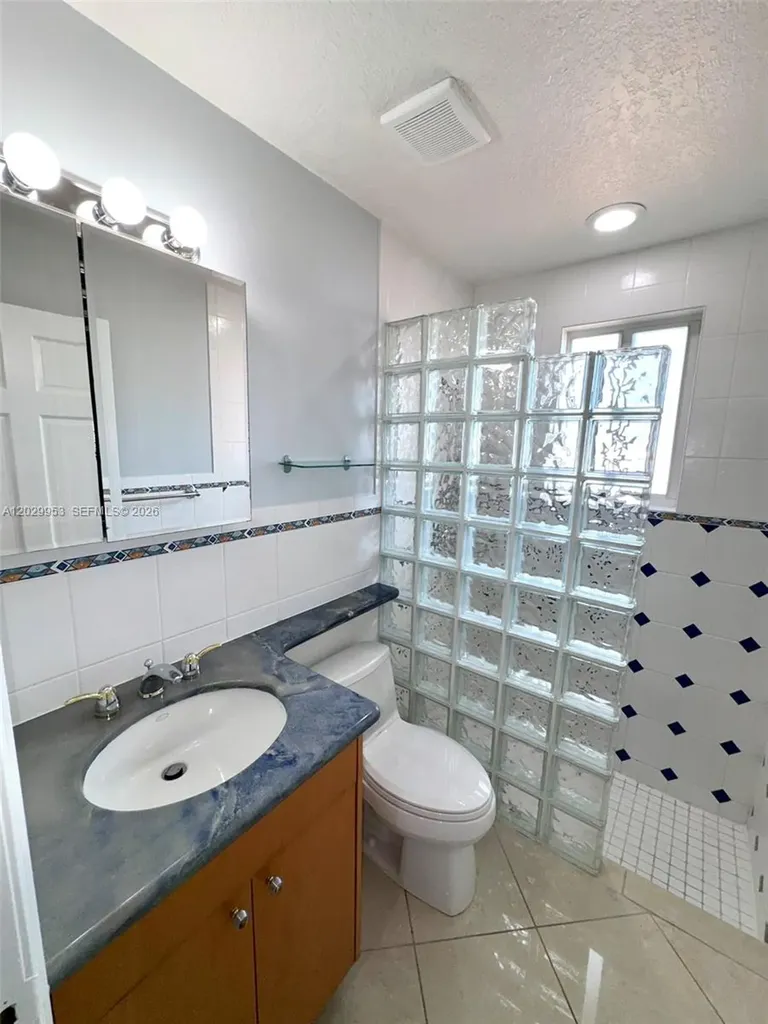 1419 Garfield Street Hollywood FL 33020