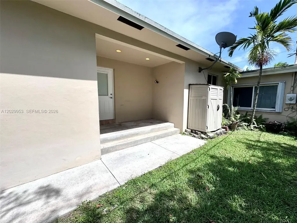 1419 Garfield Street Hollywood FL 33020