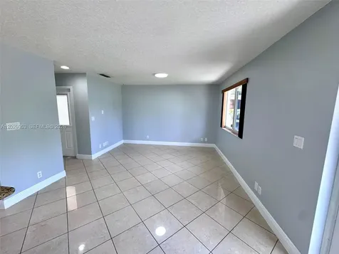 1419 Garfield Street Hollywood FL 33020