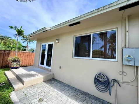 1419 Garfield Street Hollywood FL 33020