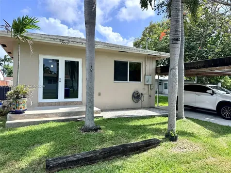 1419 Garfield Street Hollywood FL 33020