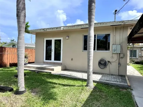 1419 Garfield Street Hollywood FL 33020