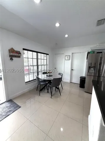 1071 SW 86th Avenue Pembroke Pines FL 33025