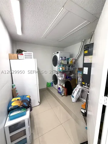 1071 SW 86th Avenue Pembroke Pines FL 33025