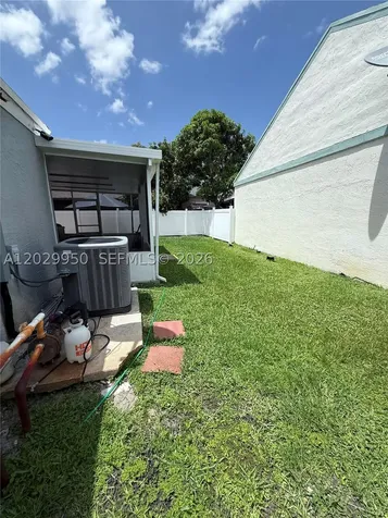 1071 SW 86th Avenue Pembroke Pines FL 33025