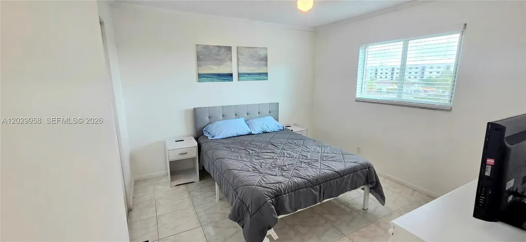 2145 Pierce Street Hollywood FL 33020