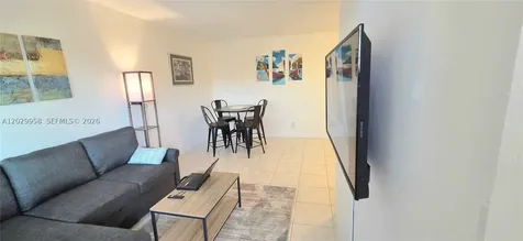 2145 Pierce Street Hollywood FL 33020