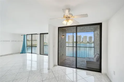 17500 N Bay Road Sunny Isles Beach FL 33160