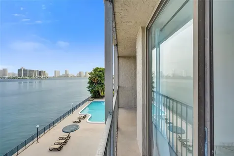 17500 N Bay Road Sunny Isles Beach FL 33160