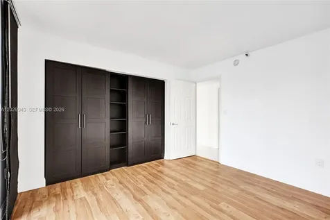 17500 N Bay Road Sunny Isles Beach FL 33160