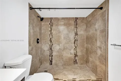 17500 N Bay Road Sunny Isles Beach FL 33160
