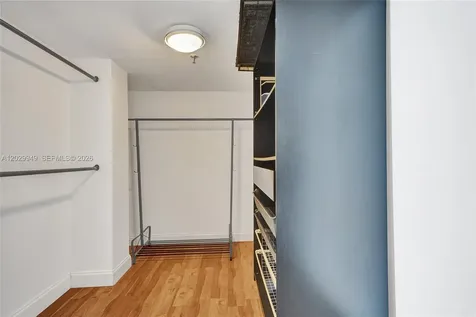 17500 N Bay Road Sunny Isles Beach FL 33160