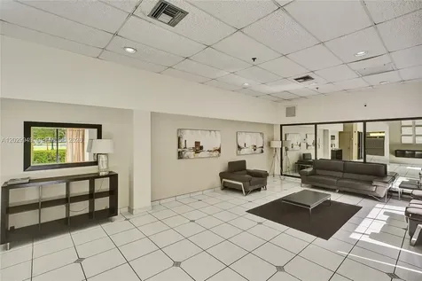 17500 N Bay Road Sunny Isles Beach FL 33160