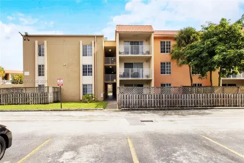 Doral FL 33166