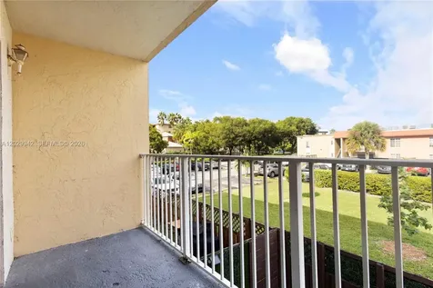 Doral FL 33166