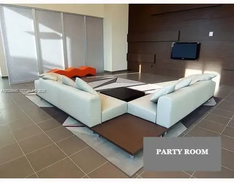 1111 SW 1 Avenue Miami FL 33130