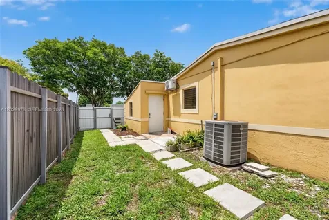 18930 NW 44th Court Miami Gardens FL 33055