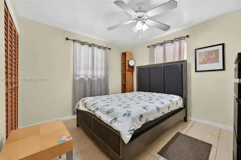 18930 NW 44th Court Miami Gardens FL 33055