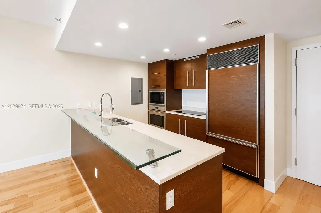 475 Brickell Avenue Miami FL 33131