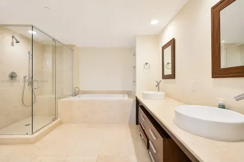 475 Brickell Avenue Miami FL 33131