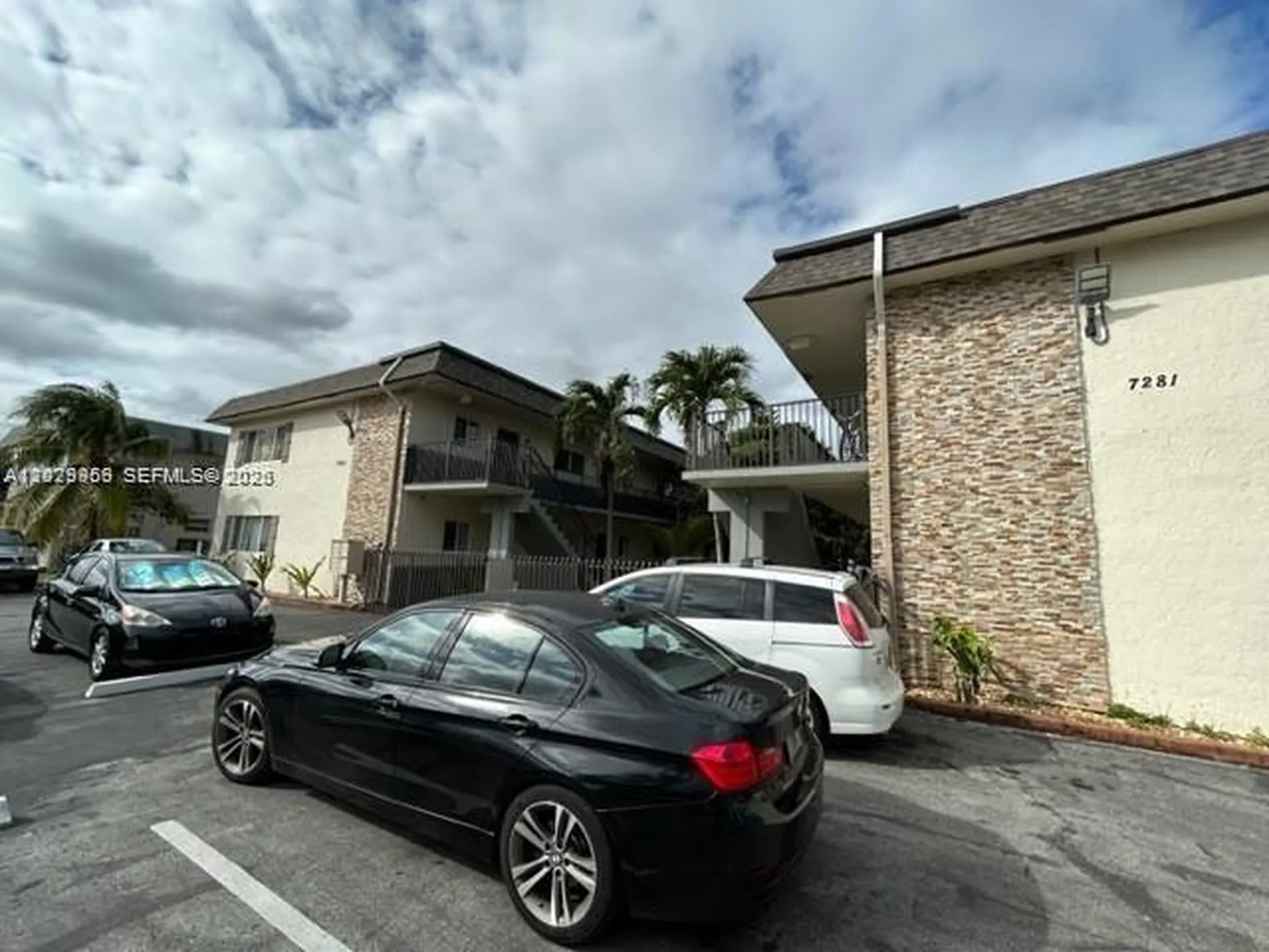 7290 NW 38th Street Hollywood FL 33024