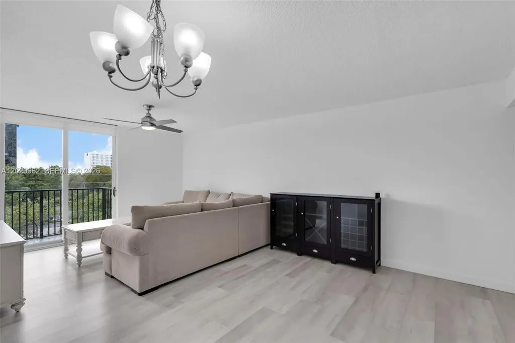 520 SE 5th Avenue Fort Lauderdale FL 33301