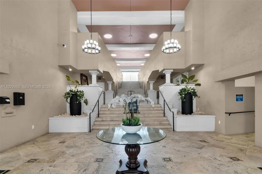 520 SE 5th Avenue Fort Lauderdale FL 33301